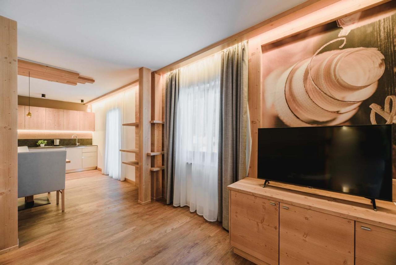 Cesa Edelweiss Living & Spa Campitello di Fassa Buitenkant foto